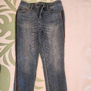 ✨ Chico's Slim-Leg Ankle Jeans – Rose-Gold Tuxedo Glam ✨